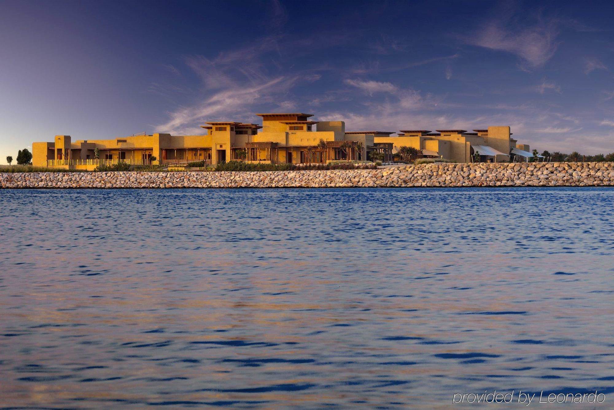 Anantara Desert Islands Resort & Spa Zahr Exterior photo